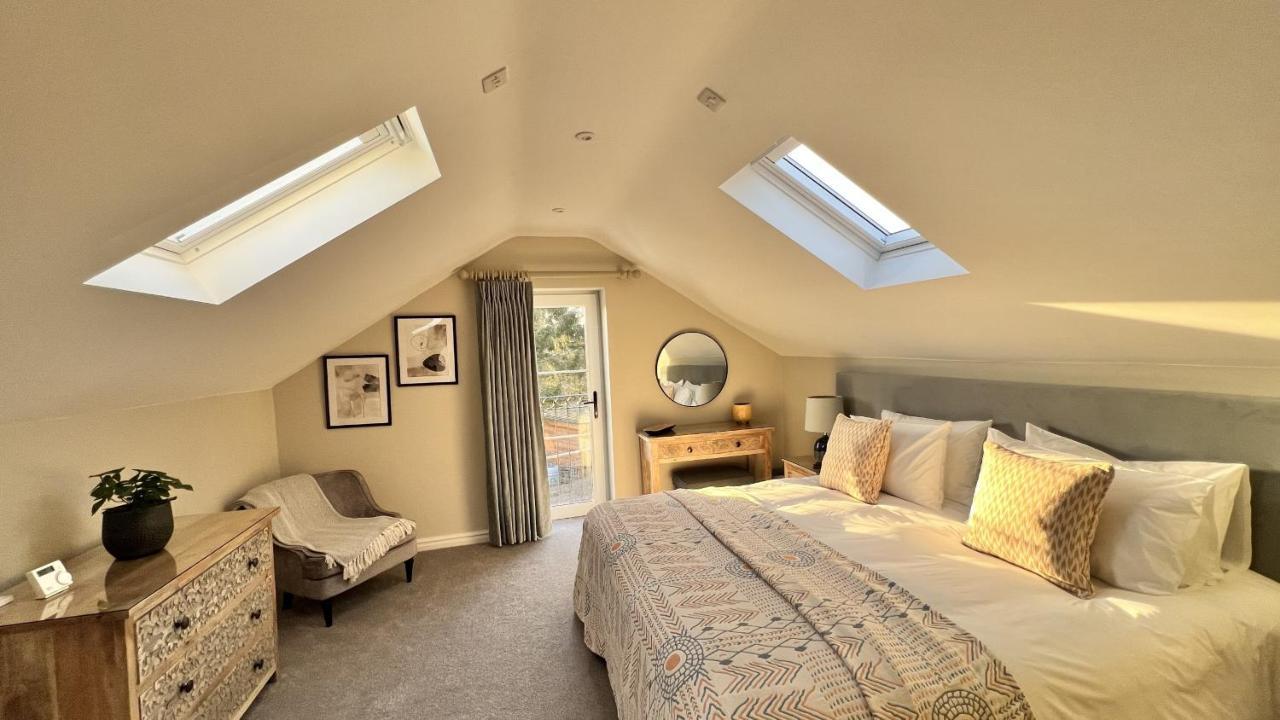 Finwood Green Farm Holiday Cottages-The Calf Shed And The Milk Parlour Henley-in-Arden Exterior photo